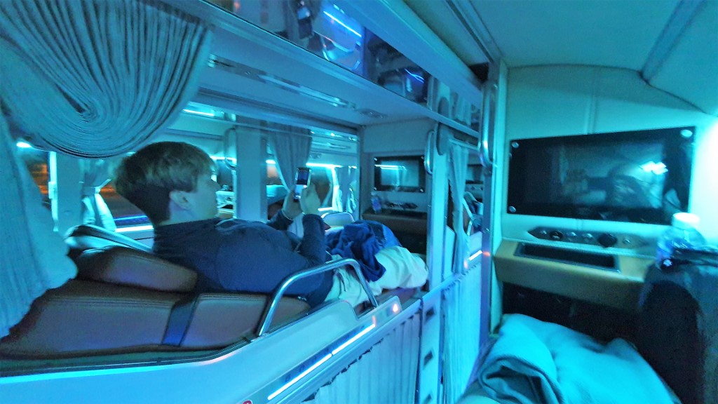 Im Sleeper Bus